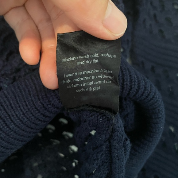 Aritzia BABATON Davey Vneck Navy Crochet Sweater - Picture 6 of 10